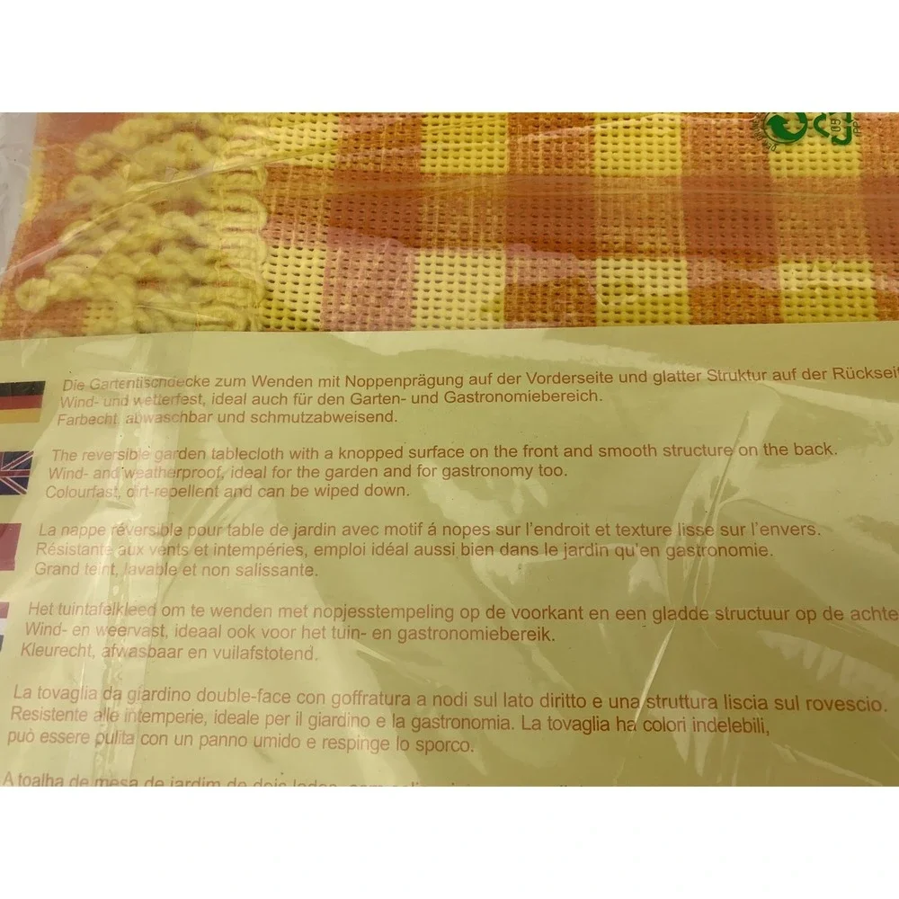 Reversible Garden Tablecloth German Knopped Surface 103cm By 160cm Checked
